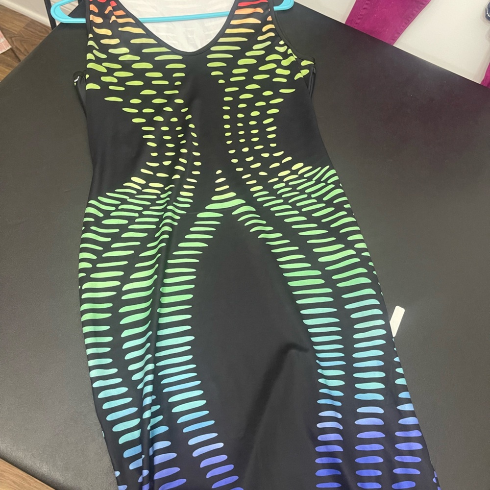 Colorful Patterned Bodycon NWOT L